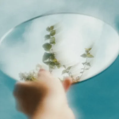 Album cover Make Me Feel