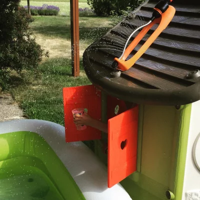 Aquaparc du pauvre.
Mais s'amuse tout autant.