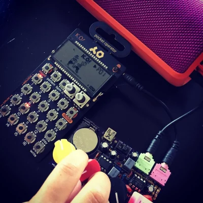 Tweaking sounds with my 4yrs old #po33 #teenageeng